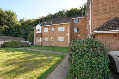 Findlay Close, Gillingham ME8 1 bed flat for sale