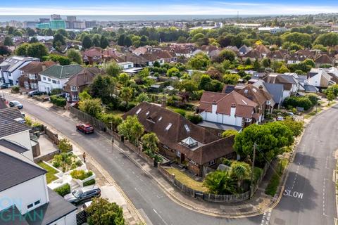Bishops Road, Hove BN3 4 bed detached house for sale