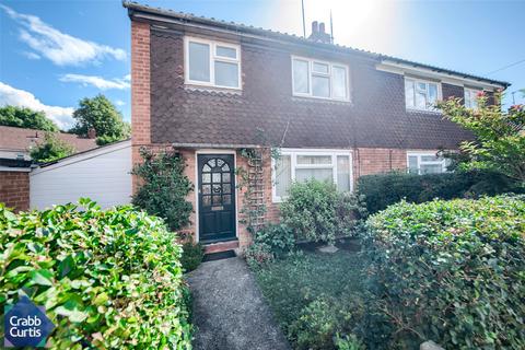 Percy Road, Warwick, CV34 3 bed semi