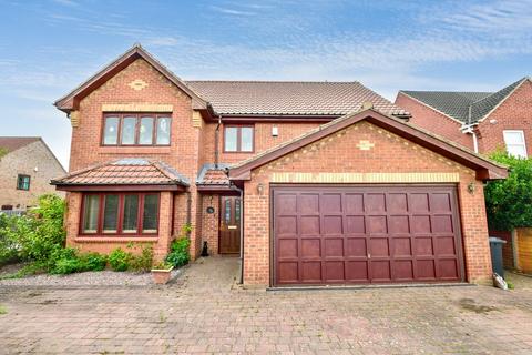 Priory Road, Ruskington, Sleaford, NG34 6 bed detached house for sale