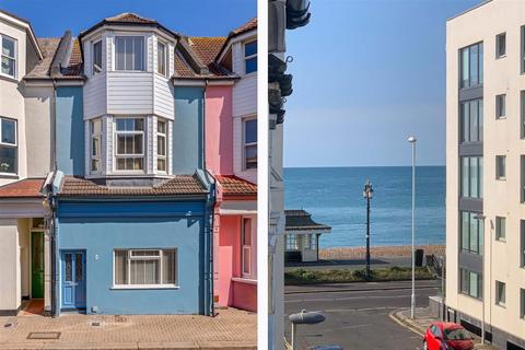 Thorn Road, Worthing 4 bed terraced house for sale