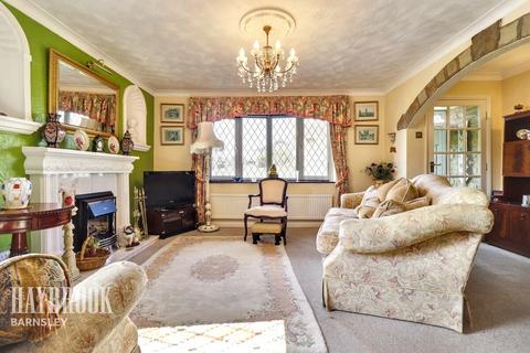 Primrose Way, Hoyland 2 bed detached bungalow for sale