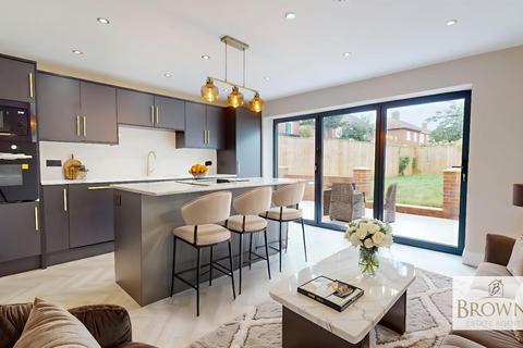 Bamburgh Views, 80B Bamburgh Avenue 4 bed detached house for sale