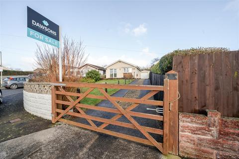 Pencaerfenni Park, Crofty, Swansea 2 bed detached bungalow for sale