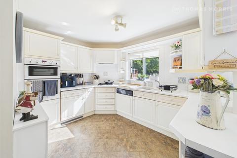 Pitfield Close, Huntingdon PE28 4 bed detached house for sale