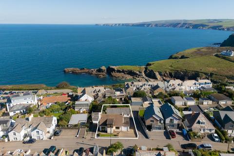 Tintagel Terrace, PL29 4 bed detached house for sale