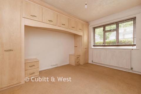 Claygate Road, Dorking, Surrey 2 bed semi