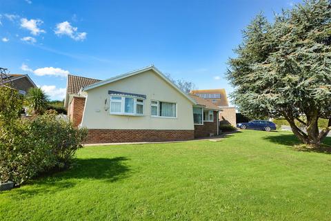 COASTAL SEAVIEW 3 bed detached bungalow for sale