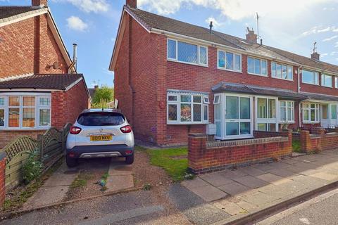 The Triangle, Coventry CV5 3 bed end of terrace house for sale