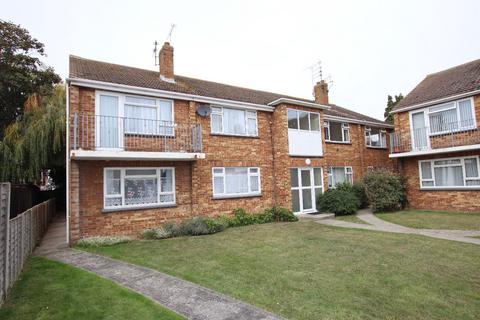 Mead Court, Herbert Road, CO15 2 bed flat for sale