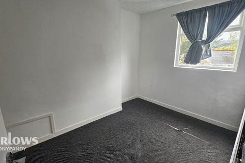 Partridge Road, Llwynypia CF40 2 2 bed maisonette for sale