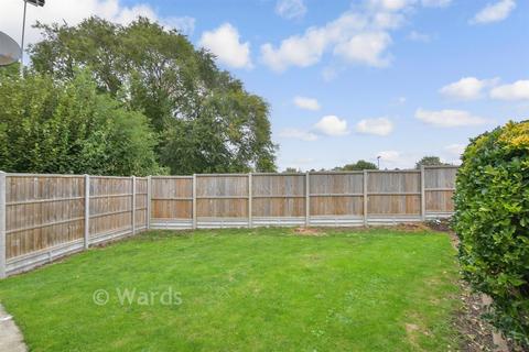 Bramley Avenue, Faversham, Kent 3 bed semi