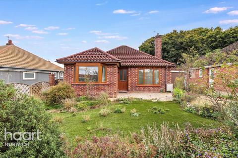 Thornham Close, Norwich 3 bed detached bungalow for sale