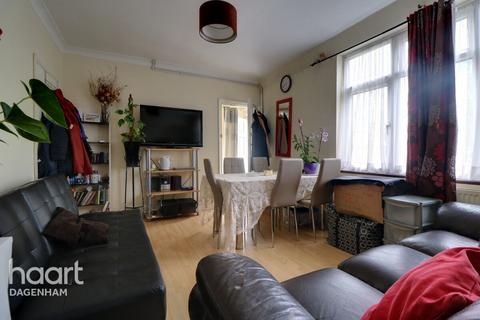 Lindisfarne Road, DAGENHAM 3 bed terraced house for sale