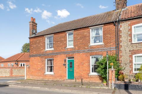 Charming Period Home in Holt 4 bed detached house for sale