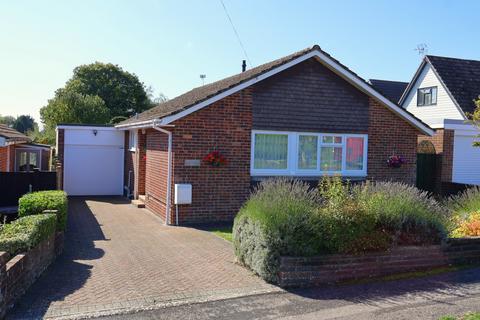 WHITE BEAM RISE, CLANFIELD 2 bed detached bungalow for sale