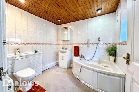 Oaklands Terrace, Treharris 3 bed terraced house for sale