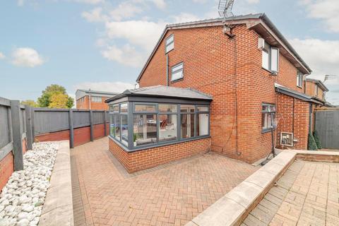 Gregge Street, Heywood OL10 3 bed semi