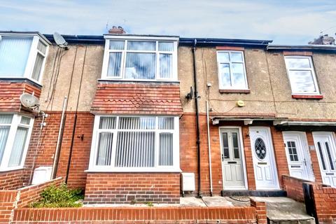 Arcadia Terrace, Blyth... 2 bed flat for sale