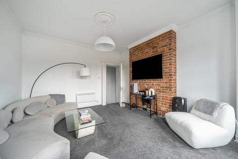 Southcote Road, Bournemouth, Dorset 2 bed apartment for sale