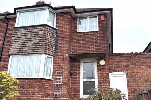 Pomeroy Road, Great Barr, Birmingham... 3 bed semi
