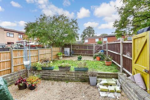 Oracle Drive, Waterlooville, Hampshire 3 bed terraced house for sale