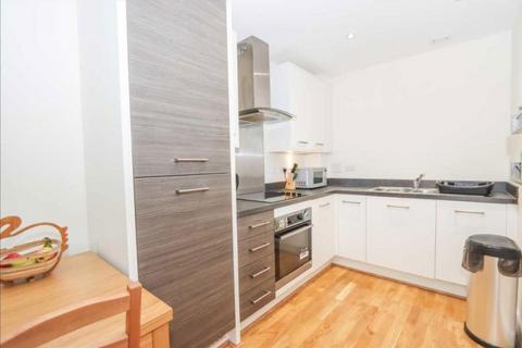 Fleming Place, Bracknell, Berkshire... 1 bed apartment for sale