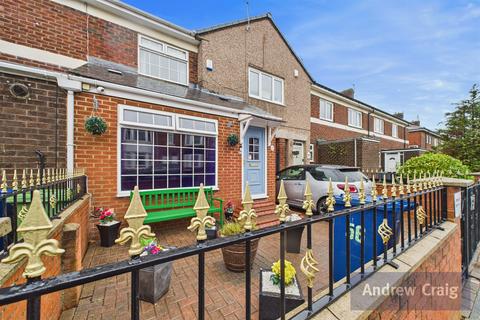 Westcott Road, South Shields 2 bed terraced house for sale