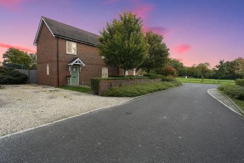 Torbay Farm, Southampton SO32 2 bed semi