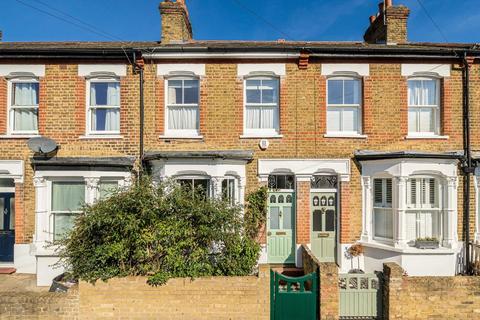 Linden Road, Hampton TW12 3 bed house for sale