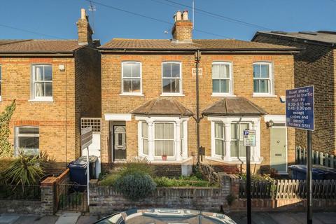 Bishops Road, London W7 2 bed house for sale