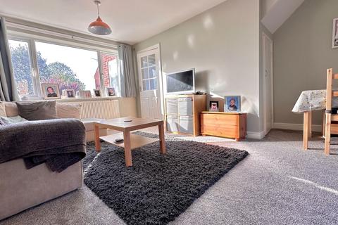 Anzio Crescent, Lincoln LN1 3 bed terraced house for sale
