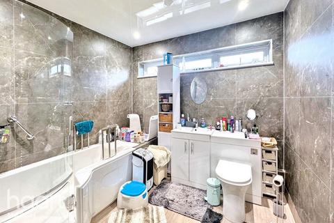 Station Road, Manea 3 bed bungalow for sale