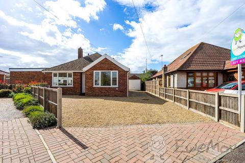 Kingston Avenue, Caister