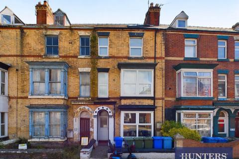 Windsor Crescent, Bridlington 1 bed flat for sale