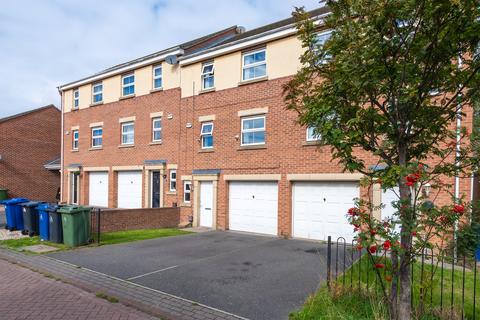 Pennistone Place, Scartho Top DN33 15 bed block of apartments for sale