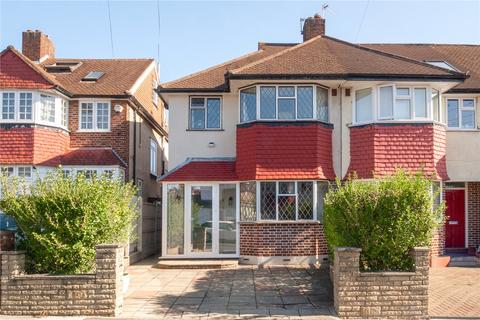 Dorset Way 3 bed end of terrace house for sale