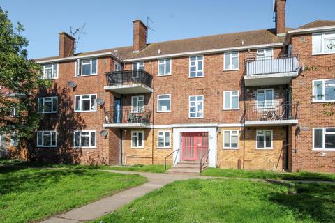 Plum Tree Lane, Leighton Buzzard 2 bed apartment for sale