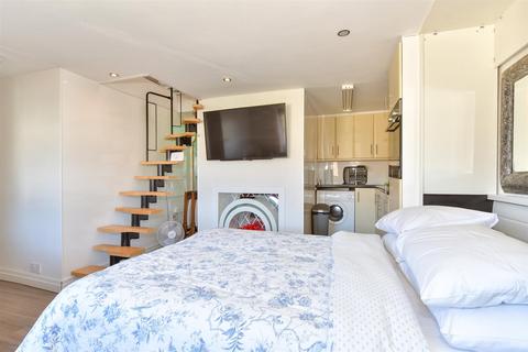 Union Street, Rochester, Kent Studio for sale