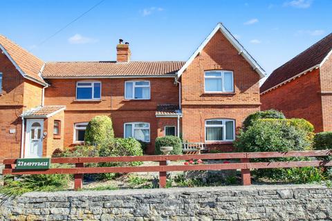 Jubilee Road, Street 3 bed semi