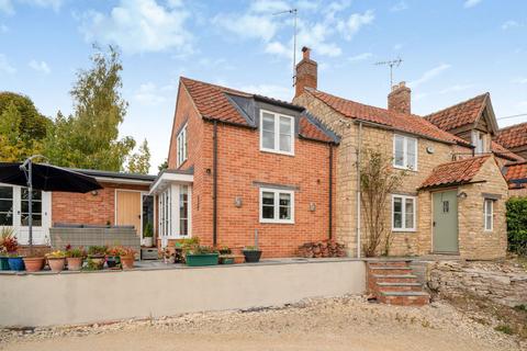 Water Lane, Castle Bytham, Grantham 4 bed semi