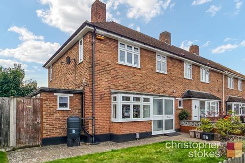 Greenwood Avenue... 3 bed semi