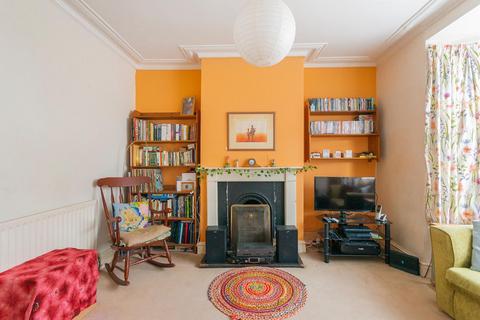 Battersea Road, Easton 3 bed terraced house for sale