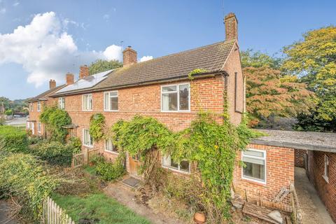 Crundwell Road, Tunbridge Wells, TN4 3 bed semi