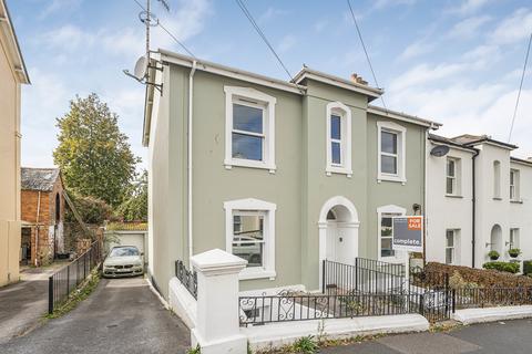 Powderham Road, Newton Abbot, TQ12 1EU 4 bed semi