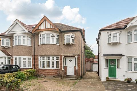 Formby Avenue, Stanmore 3 bed semi