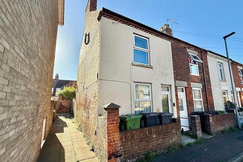 St. Lukes Terrace, Great Yarmouth 1 bed flat for sale