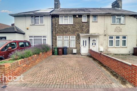 Nutbrowne Road, Dagenham 2 bed terraced house for sale