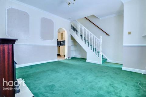 Nutbrowne Road, Dagenham 2 bed terraced house for sale