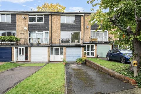Cranes Drive, Surbiton KT5 3 bed terraced house for sale